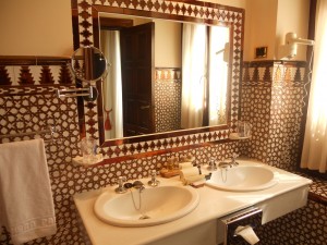 Splendid tiling in Hotel Alhambra Palace bathrooms